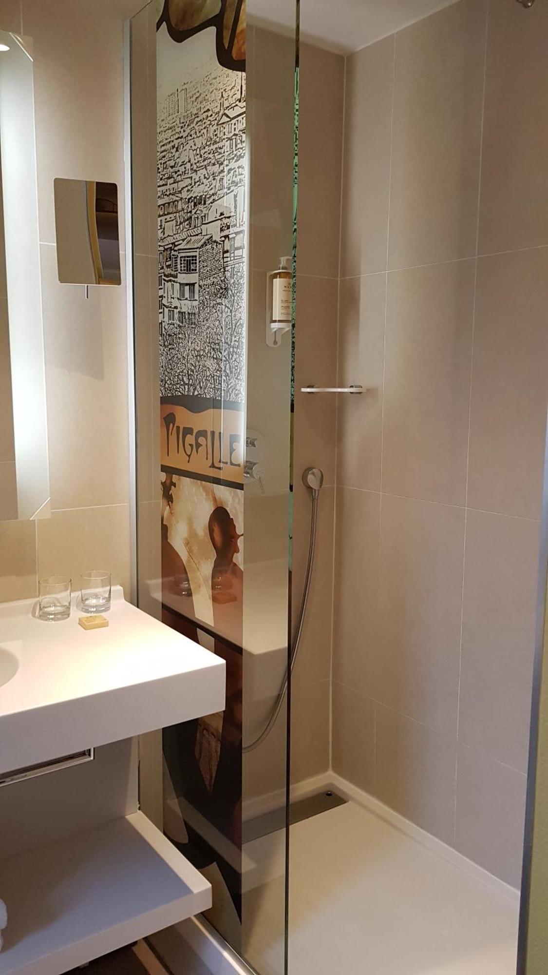 Hotel Mercure Pigalle Sacre Coeur Paris