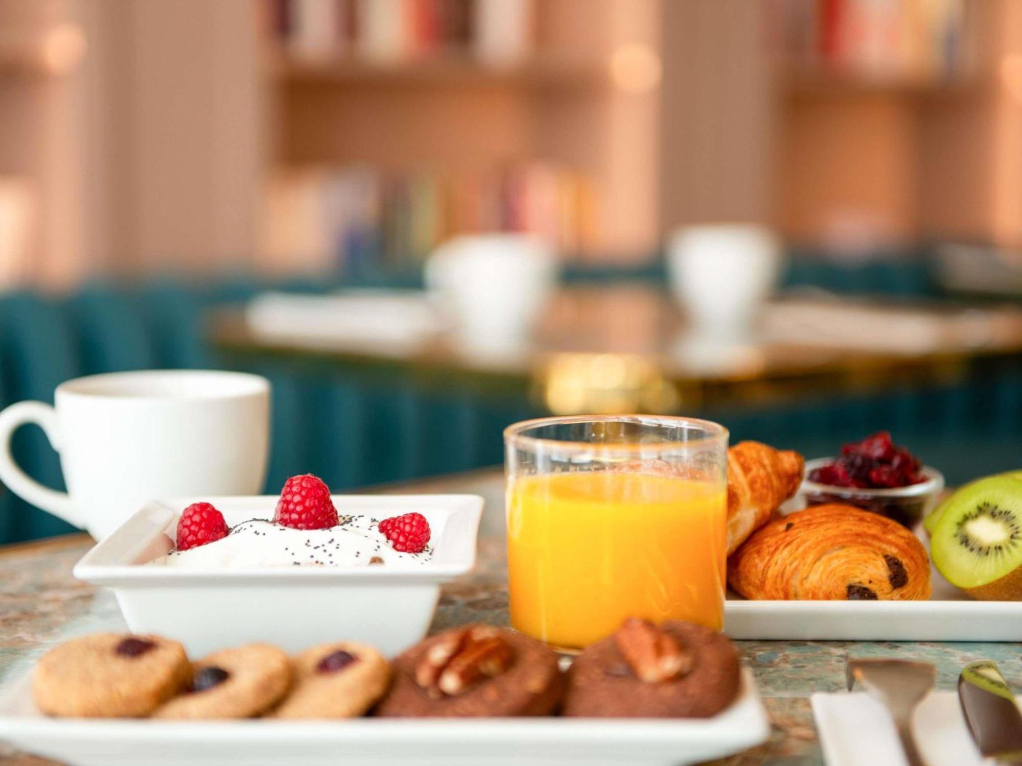 Mercure Pigalle Sacre Coeur Hotel